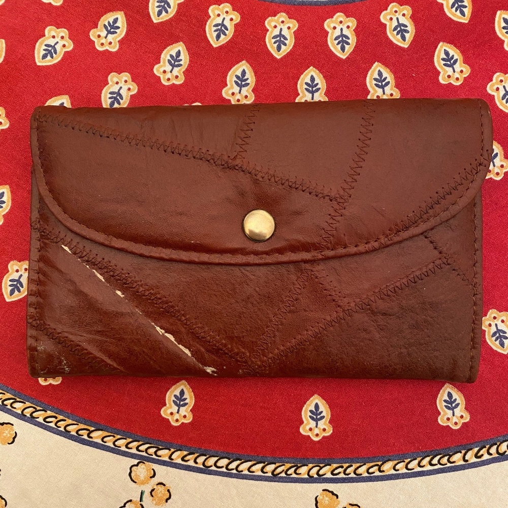 VTG I Ambassador I Vinyl Bi-Fold Checkbook Wallet I Burgundy